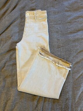 Zara highrise fitted flared jeans | oatmeal beige